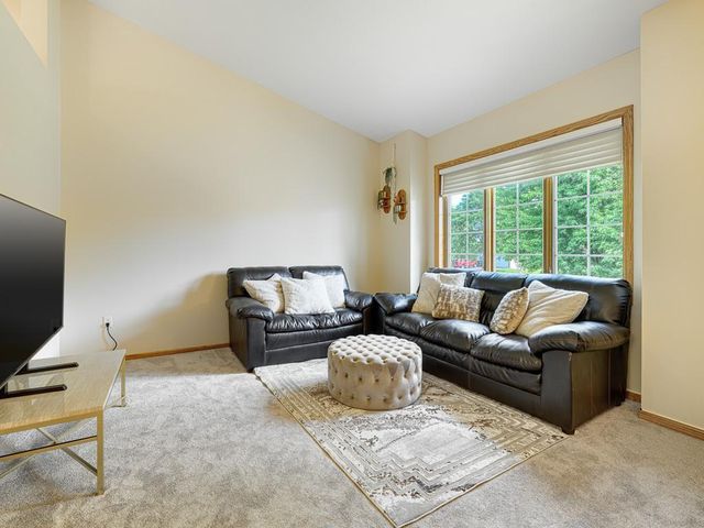 2845 85th Court NE, Blaine, MN 55449