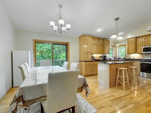 2845 85th Court NE, Blaine, MN 55449