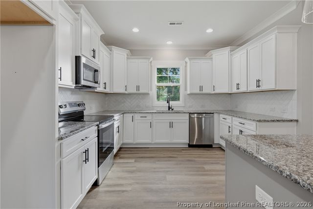 132 Ridge Stone Road, Autryville, NC 28318