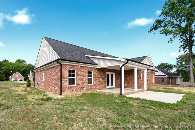 132 Ridge Stone Road, Autryville, NC 28318