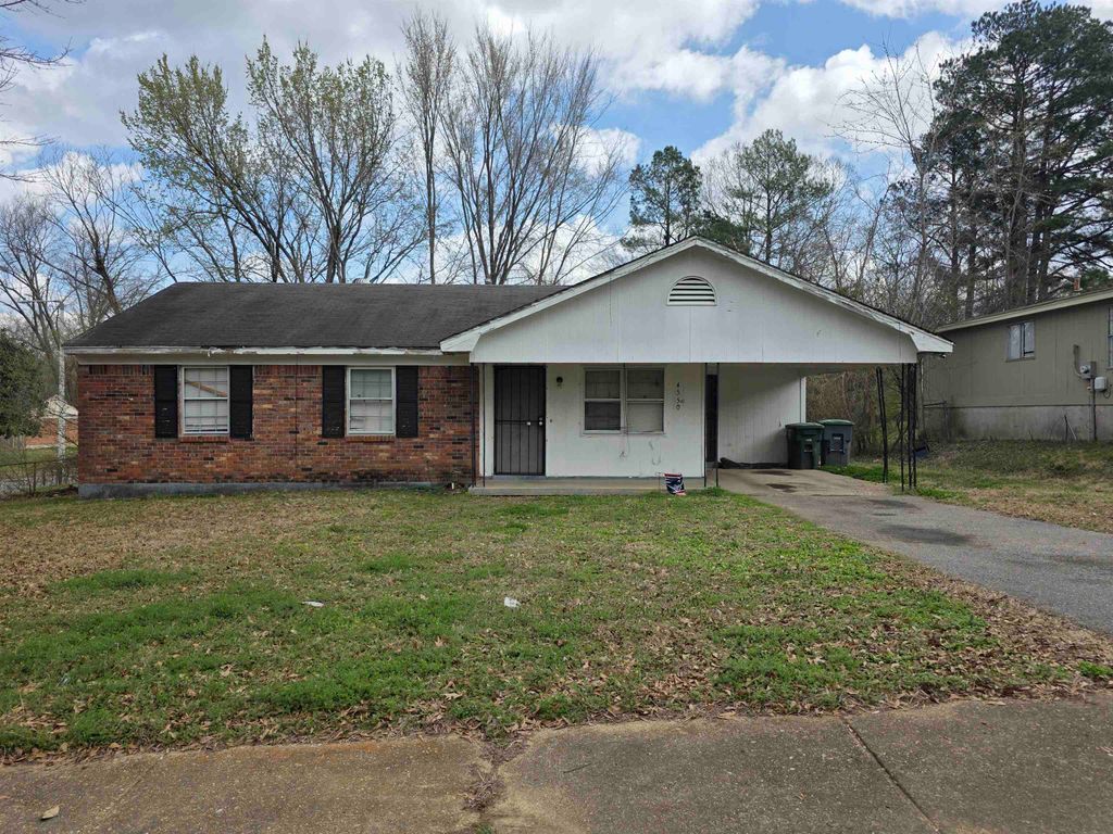 4550 SPRING GLEN DR, Memphis, TN 38128