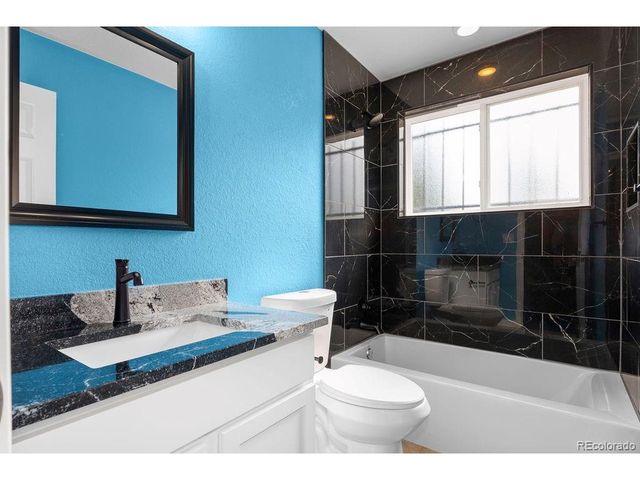 12978 E Elgin Dr, Denver, CO 80239