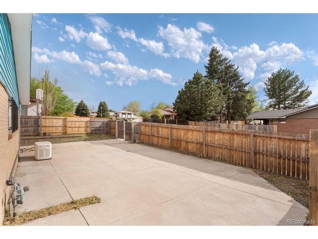 12978 E Elgin Dr, Denver, CO 80239