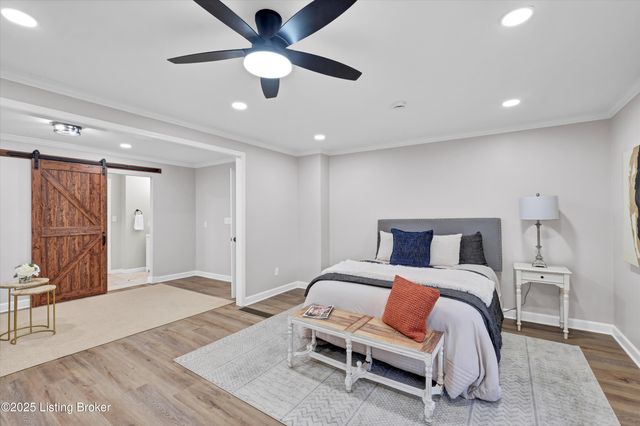 4090 Gilman Ave, Louisville, KY 40207