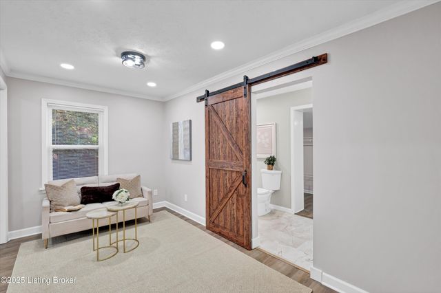 4090 Gilman Ave, Louisville, KY 40207