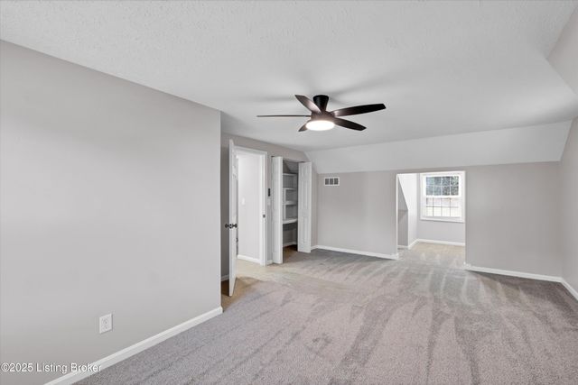 4090 Gilman Ave, Louisville, KY 40207