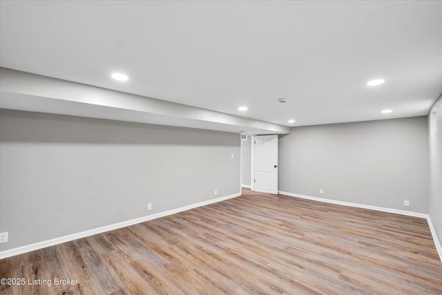 4090 Gilman Ave, Louisville, KY 40207