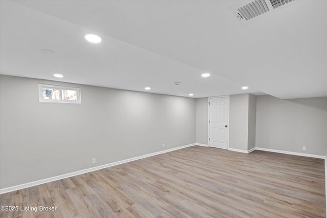 4090 Gilman Ave, Louisville, KY 40207