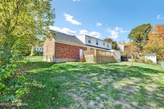 4090 Gilman Ave, Louisville, KY 40207