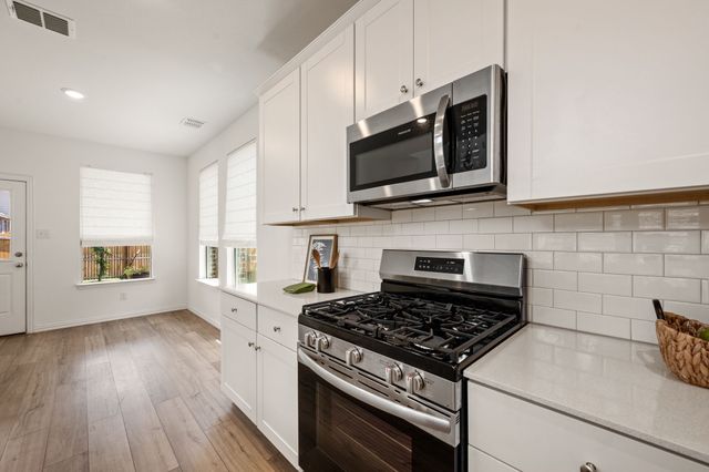 10004 Thornapple Road, Fort Worth, TX 76179