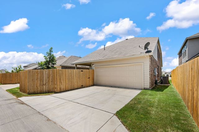 10004 Thornapple Road, Fort Worth, TX 76179