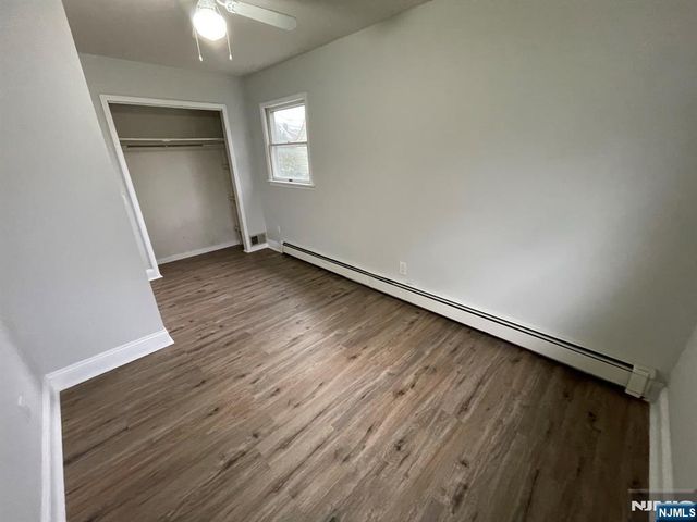 10 E Bayview Avenue, Englewood Cliffs, NJ 07632