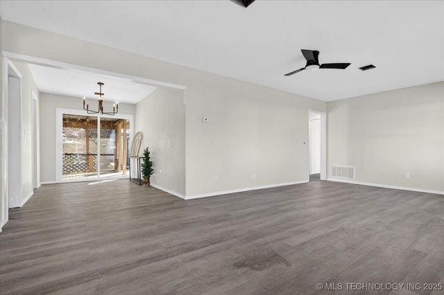 508 NE Avondale Avenue, Bartlesville, OK 74006