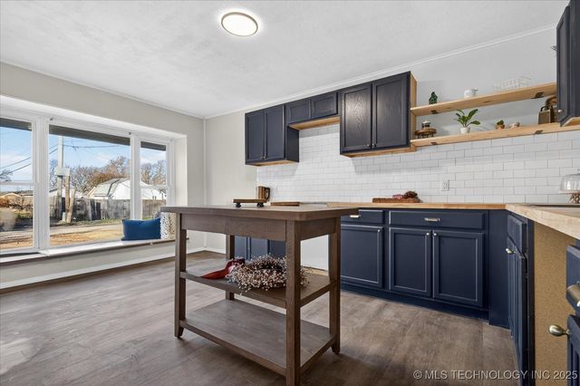 508 NE Avondale Avenue, Bartlesville, OK 74006