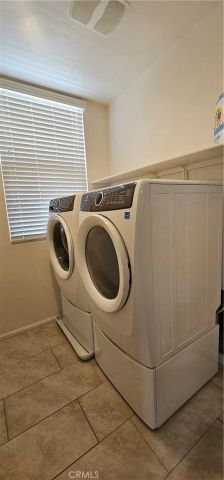 422 W Route 66 98, Glendora, CA 91740