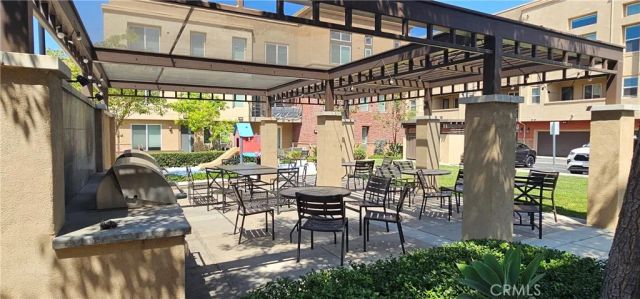 422 W Route 66 98, Glendora, CA 91740