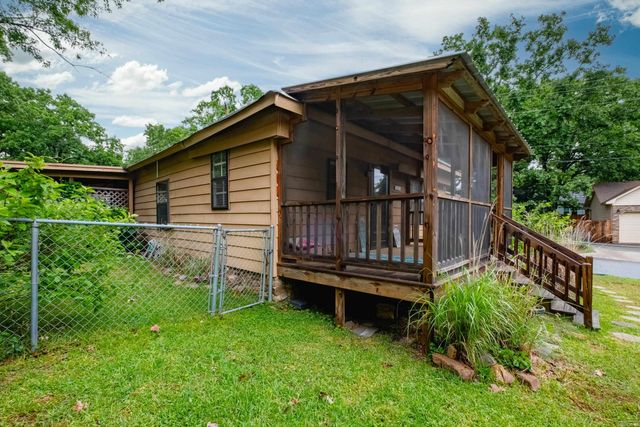 7401 Missouri Avenue, Little Rock, AR 72207