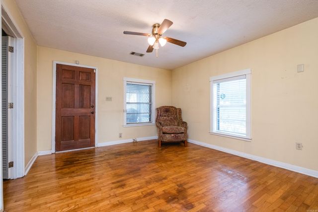 7401 Missouri Avenue, Little Rock, AR 72207