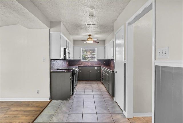 4001 Darrell Lane, Tyler, TX 75701