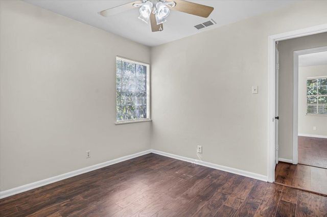 4001 Darrell Lane, Tyler, TX 75701