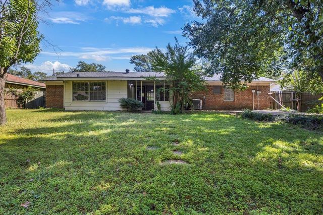 4001 Darrell Lane, Tyler, TX 75701