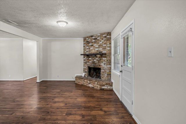 4001 Darrell Lane, Tyler, TX 75701