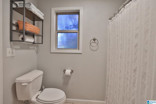 445 BIG OAK CIRCLE, Pell City, AL 35128