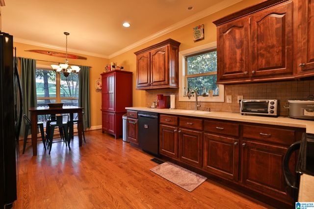 445 BIG OAK CIRCLE, Pell City, AL 35128