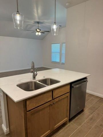 8600 Martin Lane, Oklahoma City, OK 73135