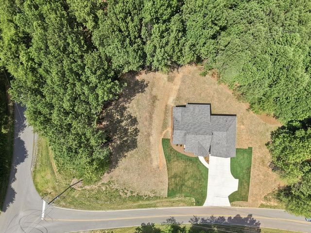 4016 Carver Mill Road, Talking Rock, GA 30175