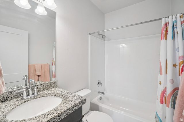 3747 N DEEPWATER DR, Eagle Mountain, UT 84005