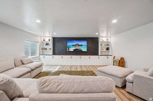 3747 N DEEPWATER DR, Eagle Mountain, UT 84005