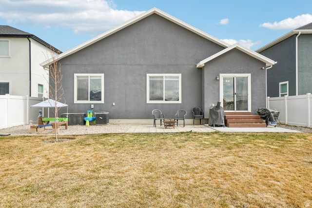 3747 N DEEPWATER DR, Eagle Mountain, UT 84005