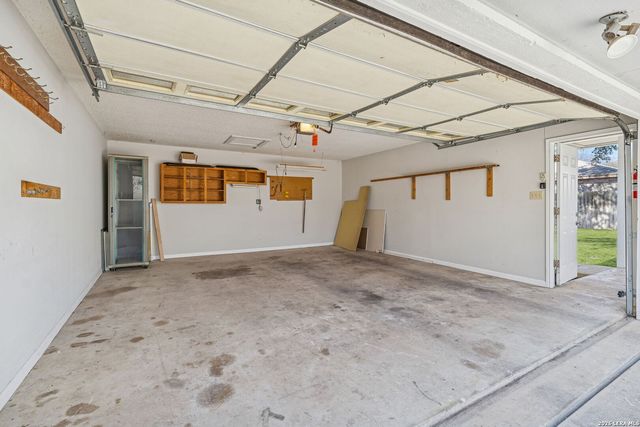 138 Oak Grove Dr, Boerne, TX 78006