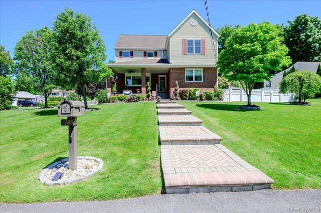 185 Jefferson Avenue, Thornwood, NY 10594
