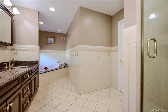 185 Jefferson Avenue, Thornwood, NY 10594