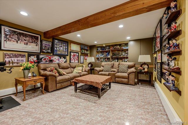 185 Jefferson Avenue, Thornwood, NY 10594