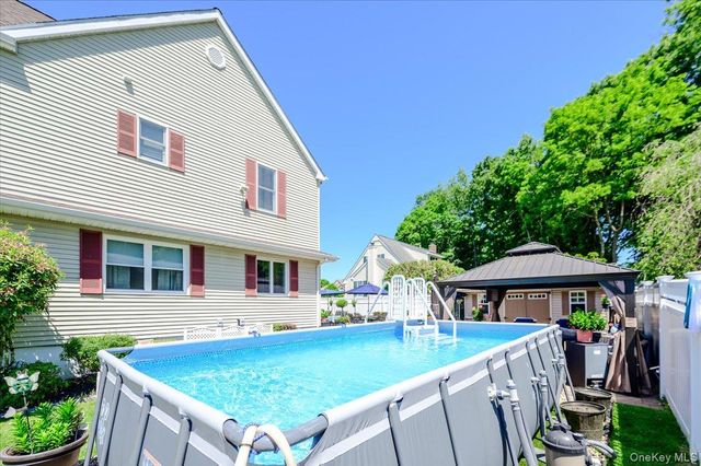 185 Jefferson Avenue, Thornwood, NY 10594