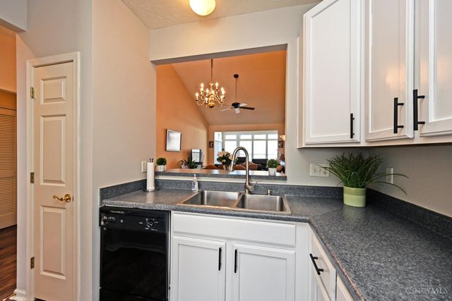 3268 Snowcreek Falls Lane, Deerfield Twp., OH 45039