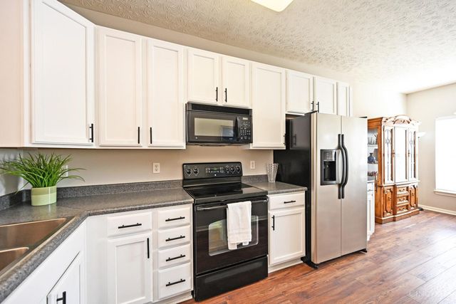 3268 Snowcreek Falls Lane, Deerfield Twp., OH 45039