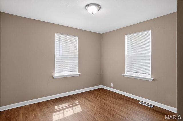 8102 Frost Avenue, St Louis, MO 63134