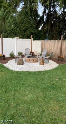 56 N Hillside Ave, Roxbury Twp., NJ 07847