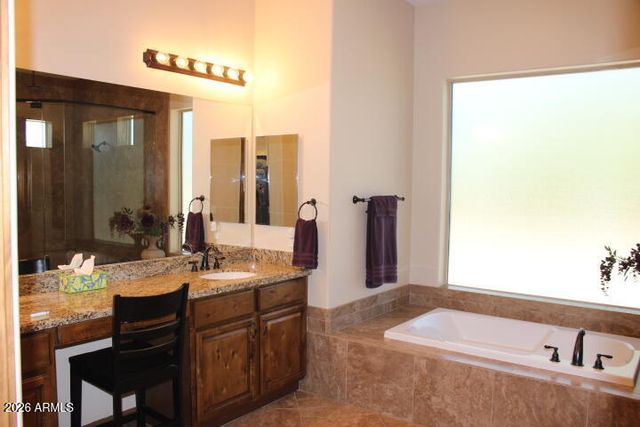 1614 W MADDOCK Road, Phoenix, AZ 85086