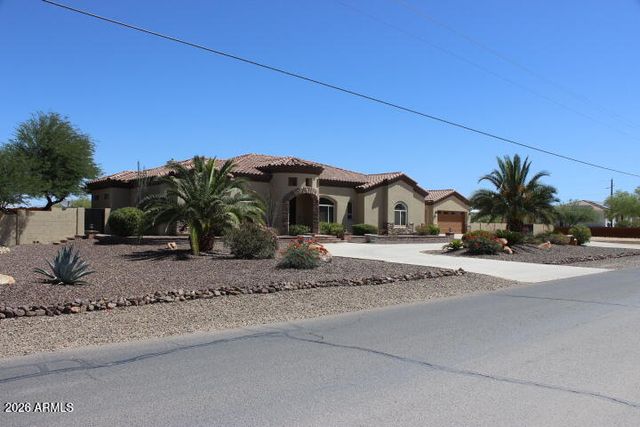 1614 W MADDOCK Road, Phoenix, AZ 85086