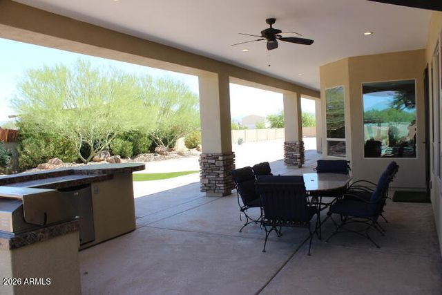 1614 W MADDOCK Road, Phoenix, AZ 85086