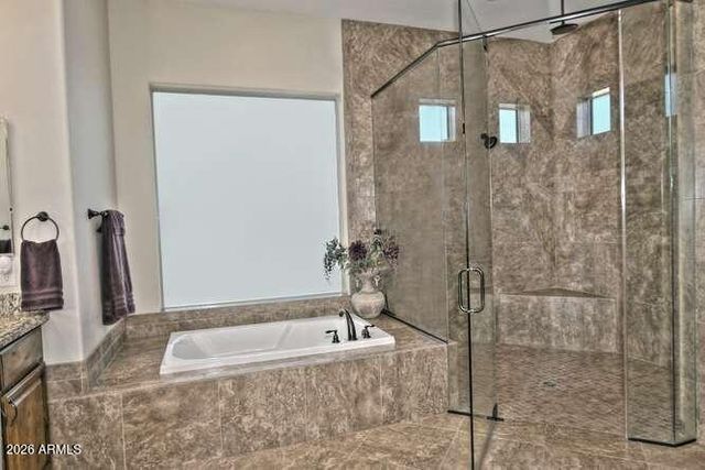 1614 W MADDOCK Road, Phoenix, AZ 85086