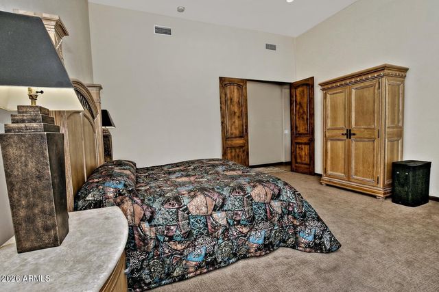 1614 W MADDOCK Road, Phoenix, AZ 85086