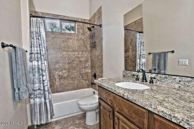 1614 W MADDOCK Road, Phoenix, AZ 85086