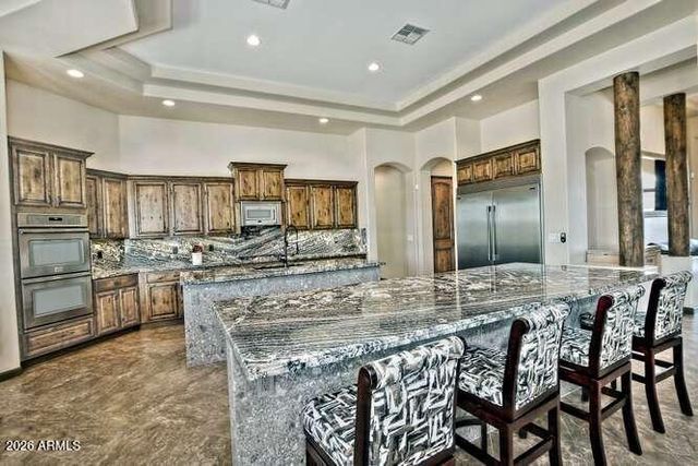 1614 W MADDOCK Road, Phoenix, AZ 85086
