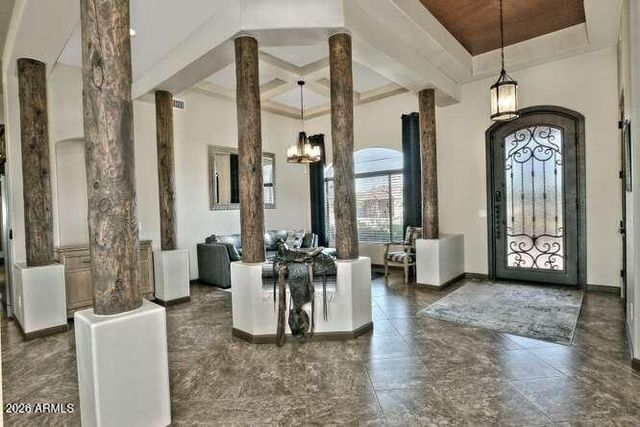1614 W MADDOCK Road, Phoenix, AZ 85086